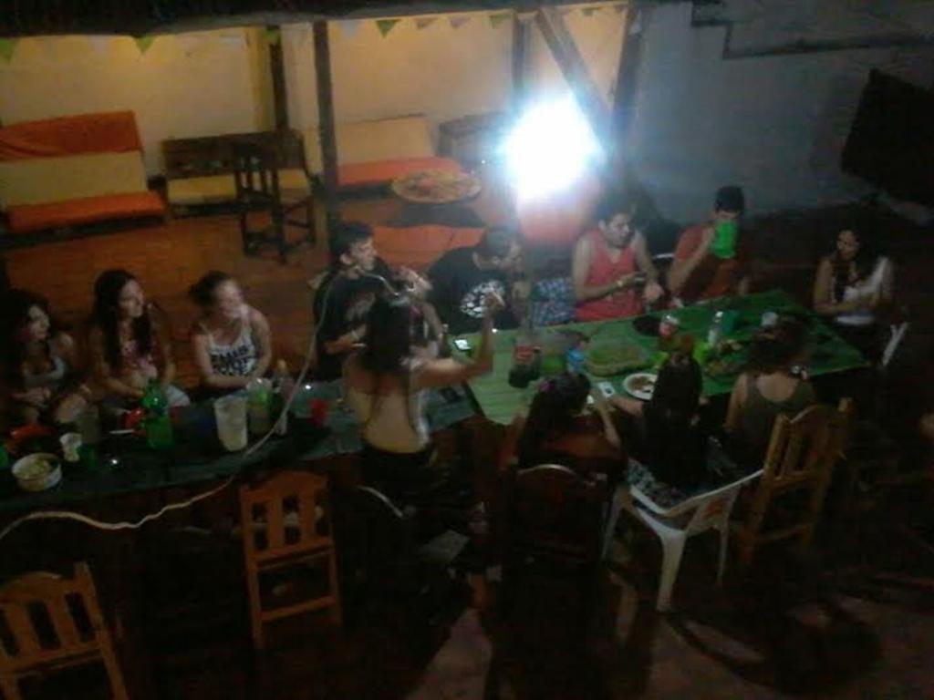 Hostel Costanera Gualeguaychú Εξωτερικό φωτογραφία